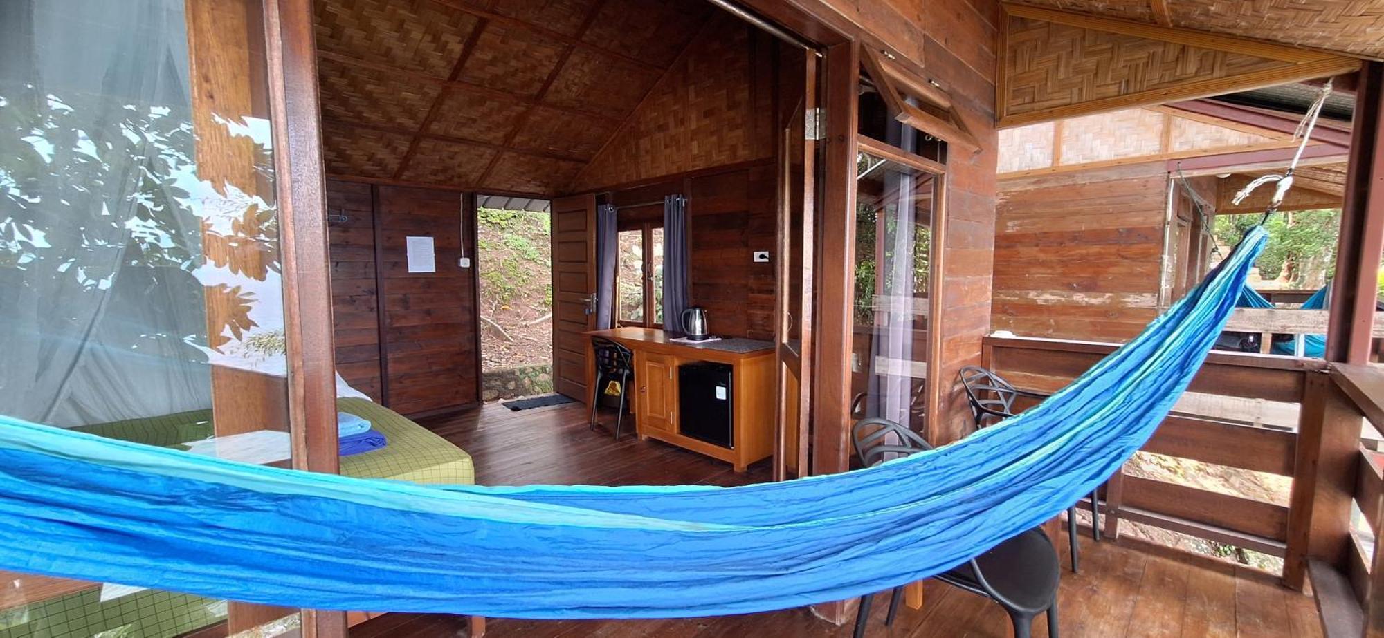 Treetop Guesthouse And Bungalows Sabang  Zewnętrze zdjęcie